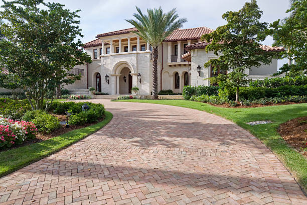 Best Interlocking Driveway Pavers  in Columbus, KS